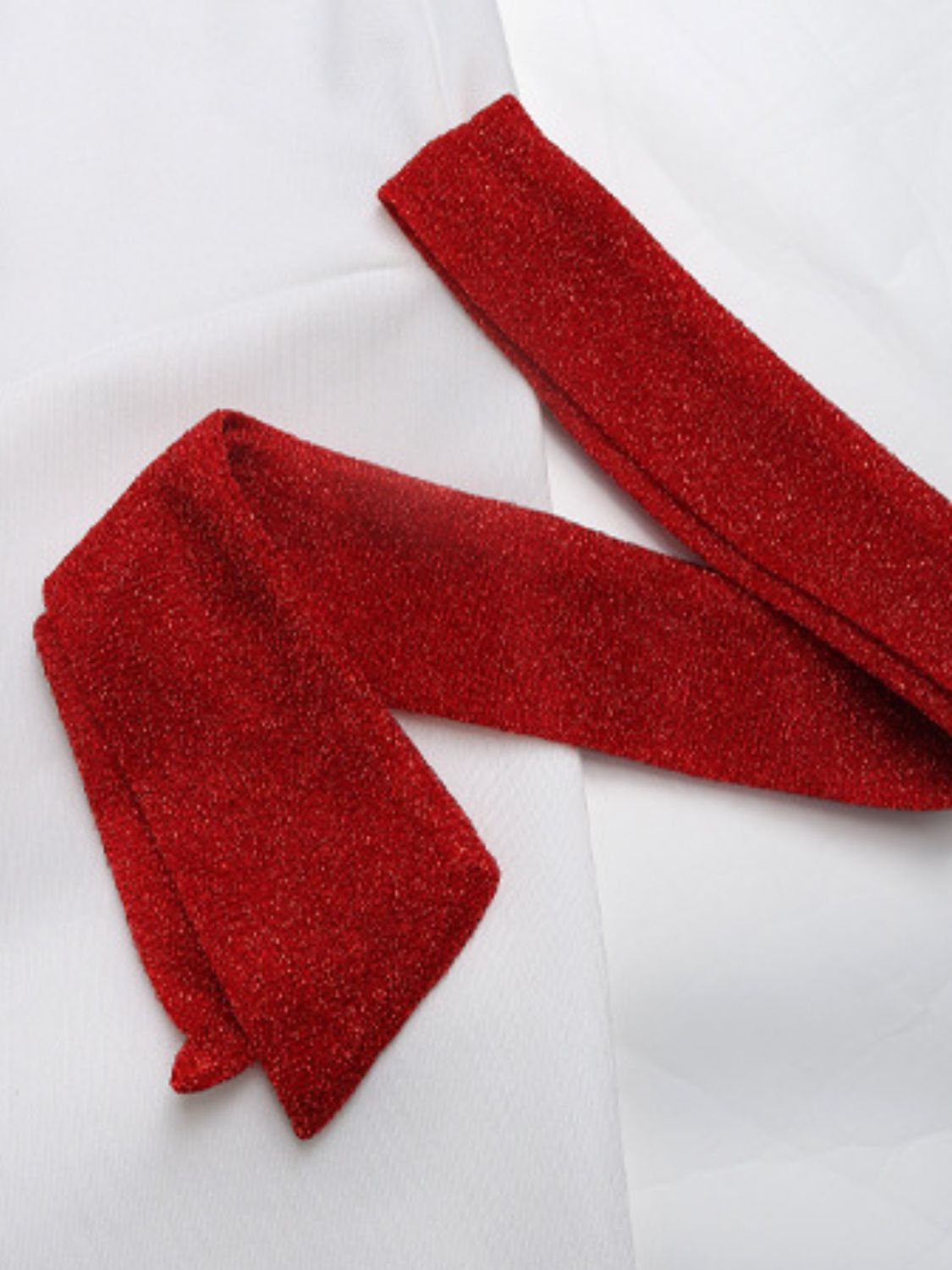 Bow Round Neck Long Sleeve Sweatshirt