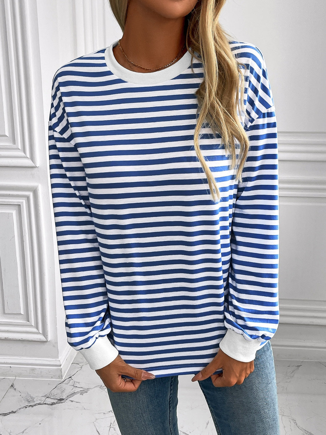 Striped Round Neck Long Sleeve Sweatshirt