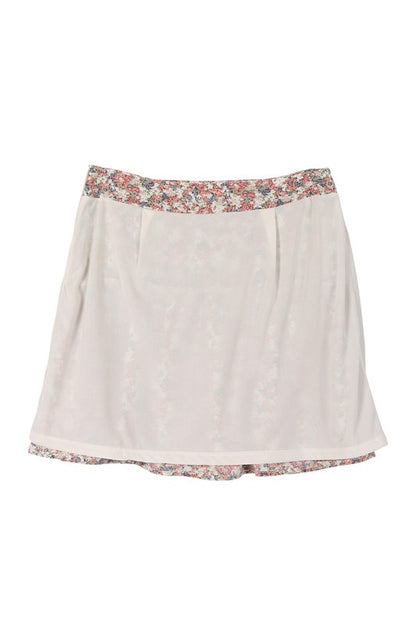 Tierd floral skirt