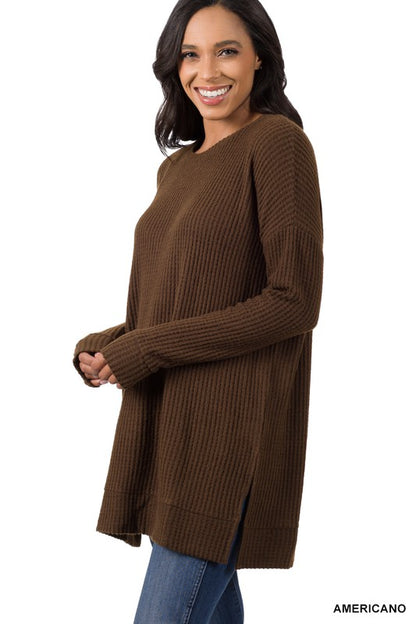 BRUSHED THERMAL WAFFLE ROUND NECK SWEATER