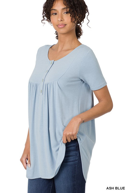 SHORT SLEEVE DOLPHIN HEM SHELL BUTTON TOP