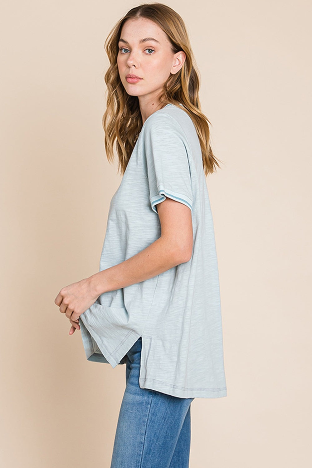 Contrast Trim Short Sleeve Slit T-Shirt