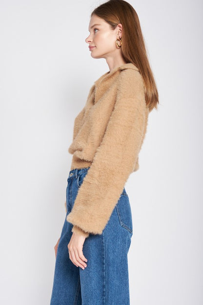 V NECK FUZZY CROPPED SWEATER