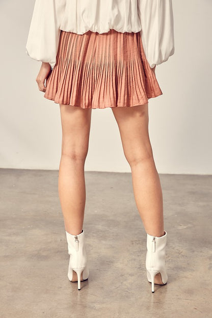 PLEATED SKORT