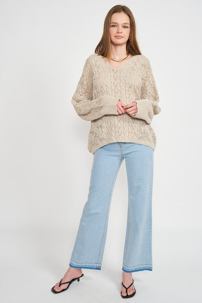 V NECK OVERSIZED SWEATER