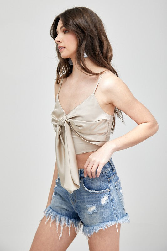 FRONT TIE UP CAMI CROP TOP