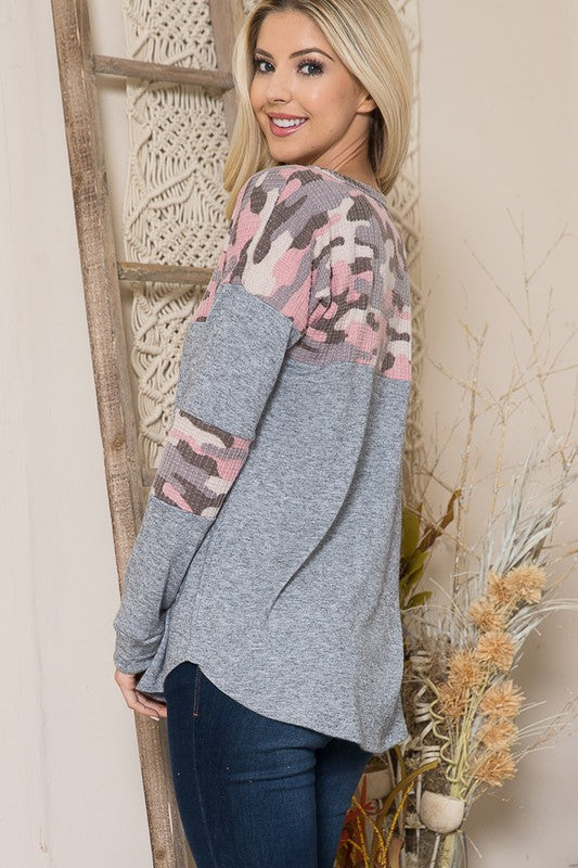 Camouflage Contrast Sweater Knit