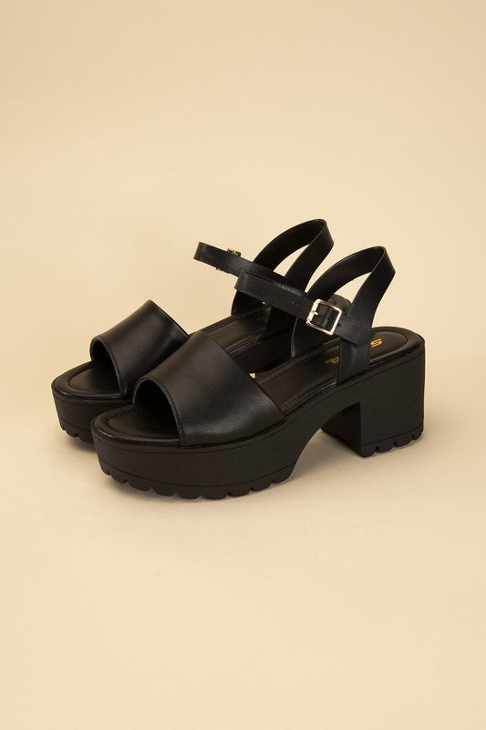 STACI PLATFORM SANDALS