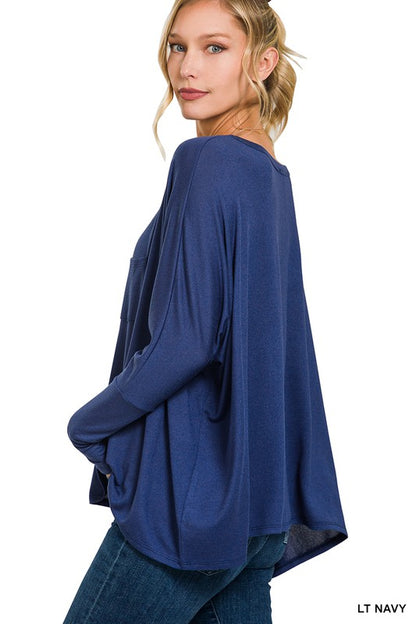 DOLMAN SLEEVE ROUND NECK TOP WITH FRONT POCKET