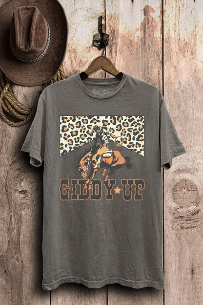 Giddy Up Graphic Top