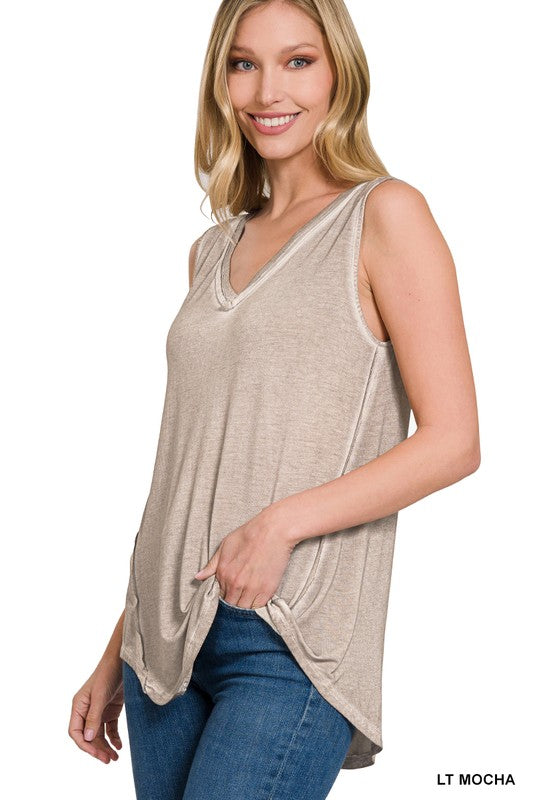 WASHED SLEEVELESS V-NECK TOP W HI-LOW HEM