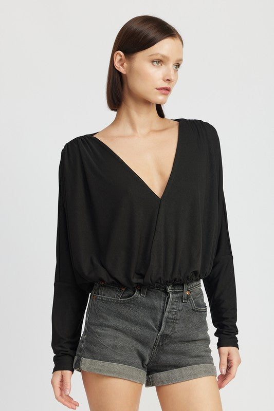 DOLMAN TWIST FRONT TOP