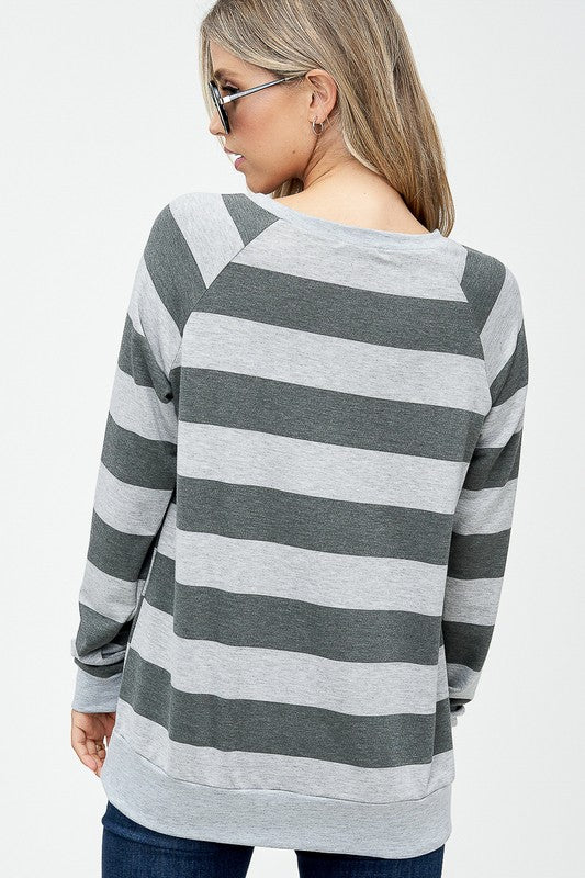 BIG STRIPE SWEATSHIRT TOP