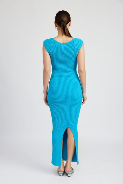 SWEETHEART BODYCON DRESS WITH SLIT