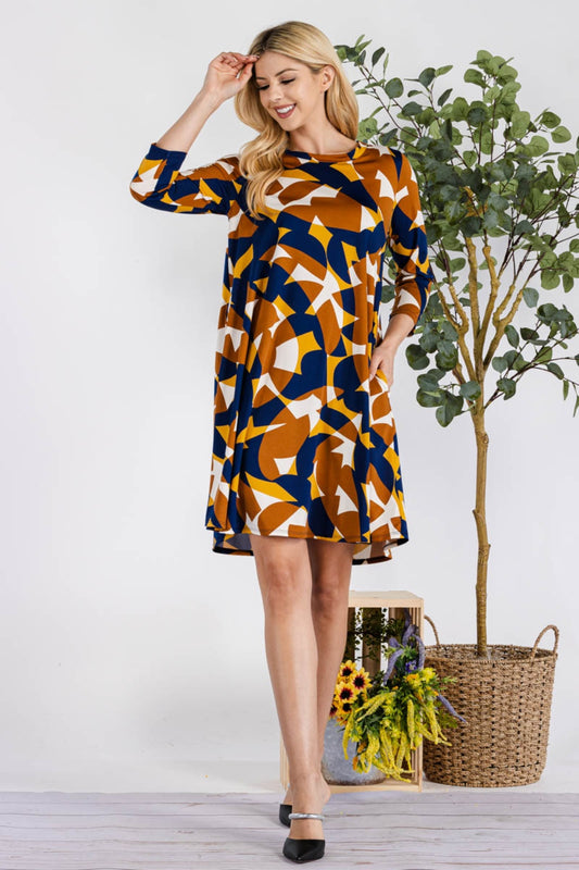 Geometric Round Neck Dress with Pockets