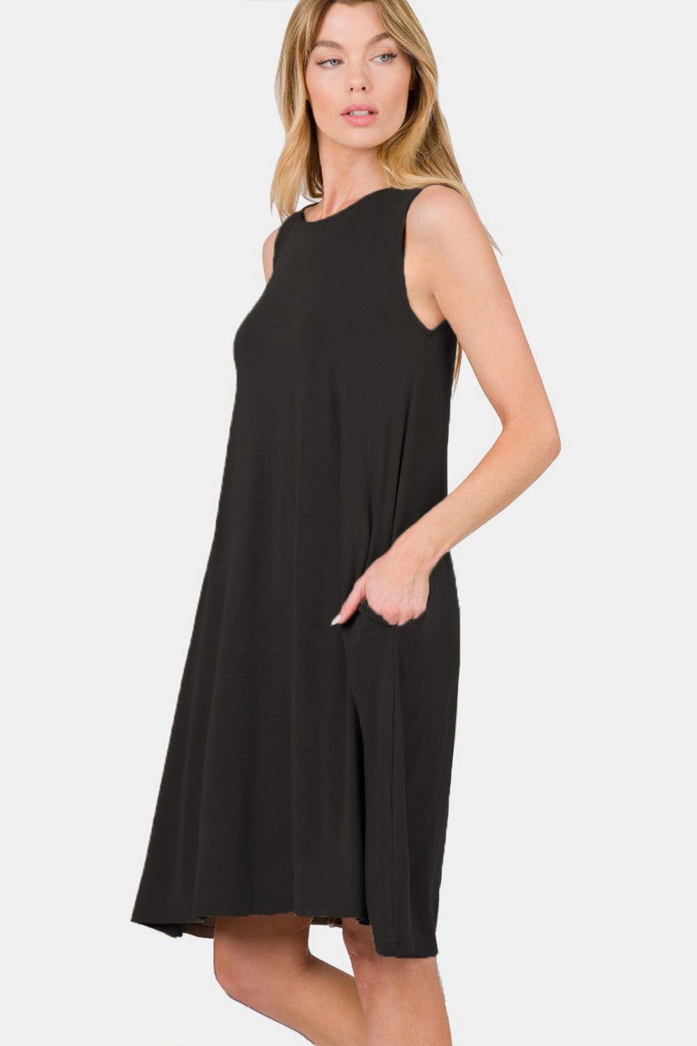 Sleeveless Flared Dress with Side Pockets