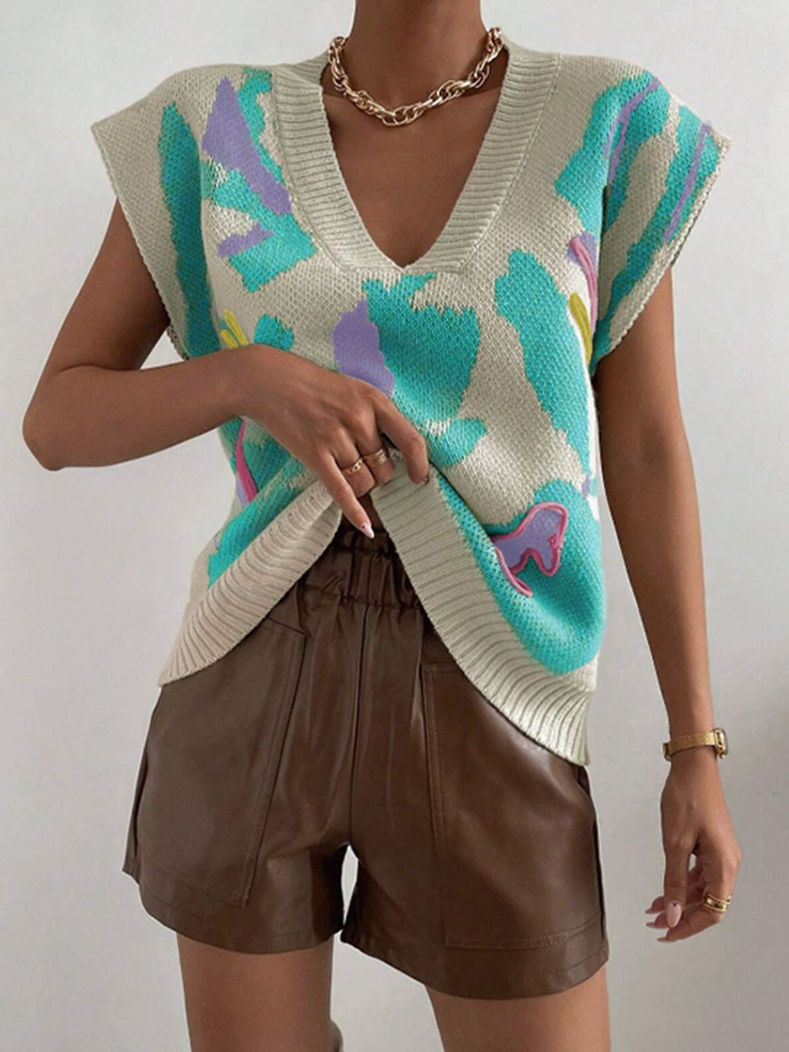 Color Block V-Neck Sweater Vest