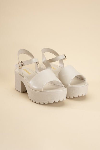 STACI PLATFORM SANDALS