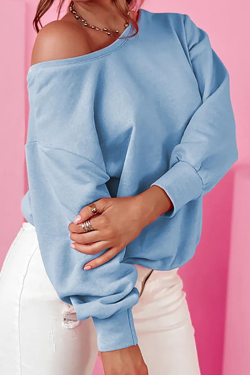 Bow Round Neck Long Sleeve Sweatshirt