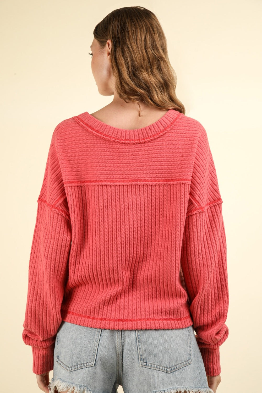 Exposed Seam V-Neck Ribbed Knit Top