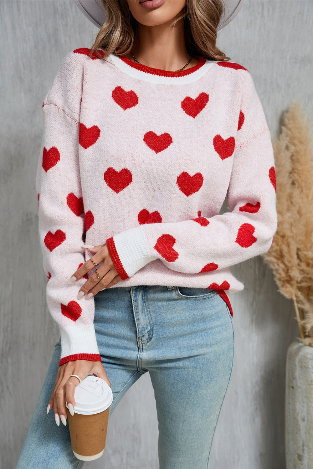 Contrast Trim Heart Round Neck Sweater