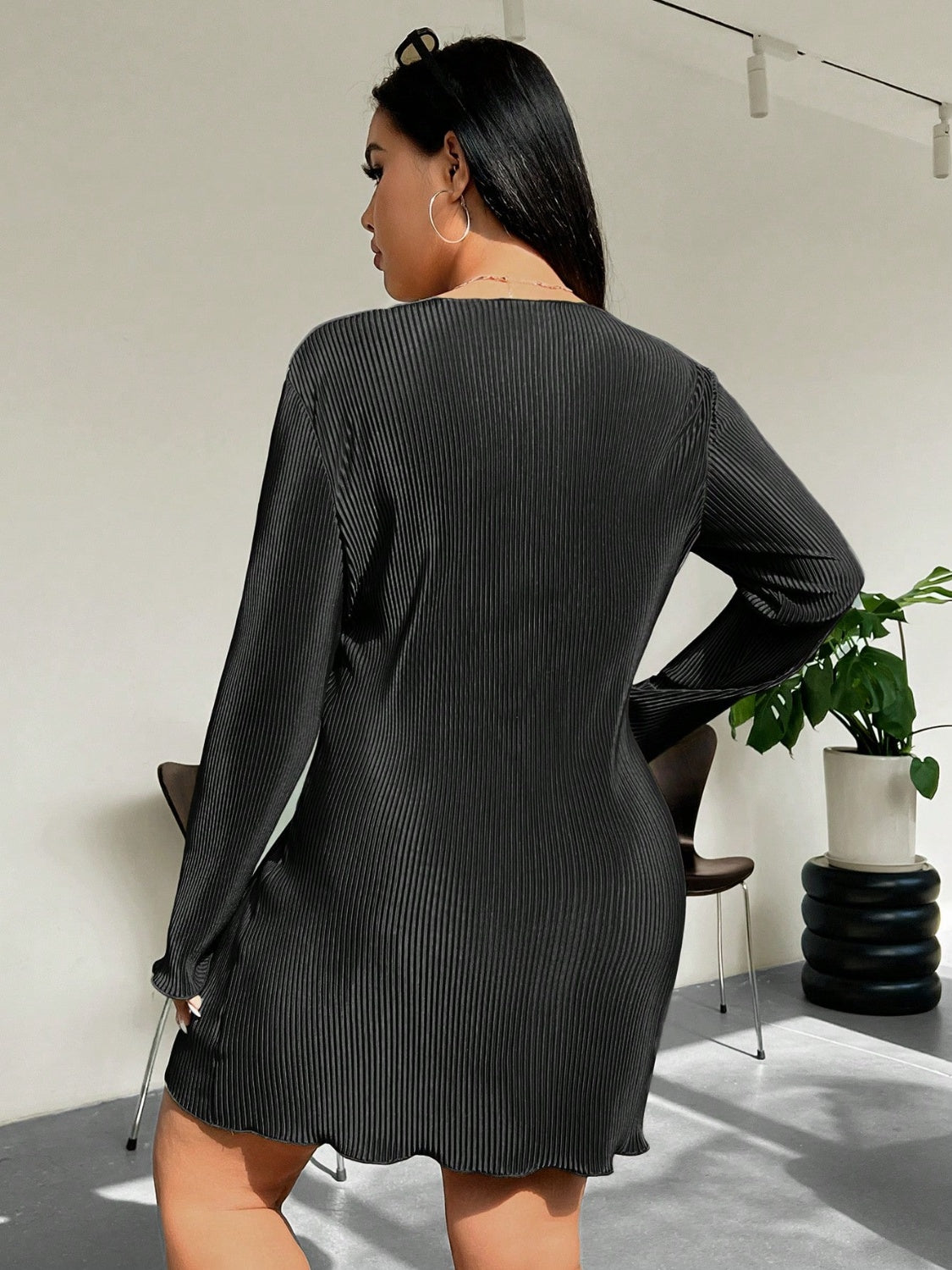 Plus Size Lettuce Hem Round Neck Long Sleeve Dress