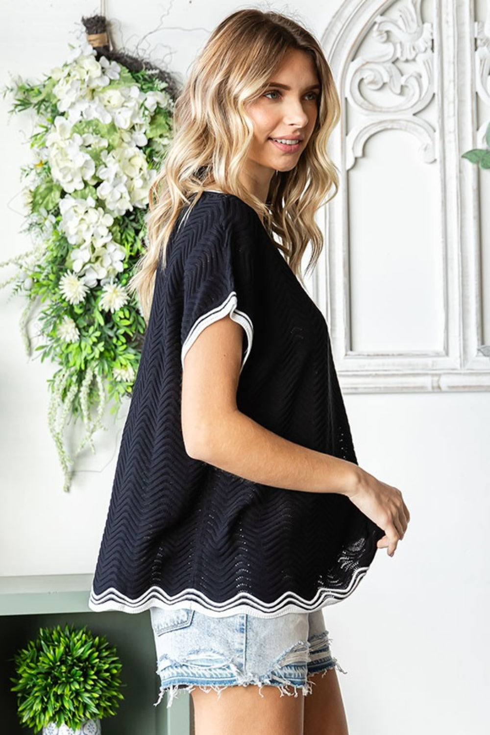 Contrast Wavy Crochet Drop Shoulder Knit Top