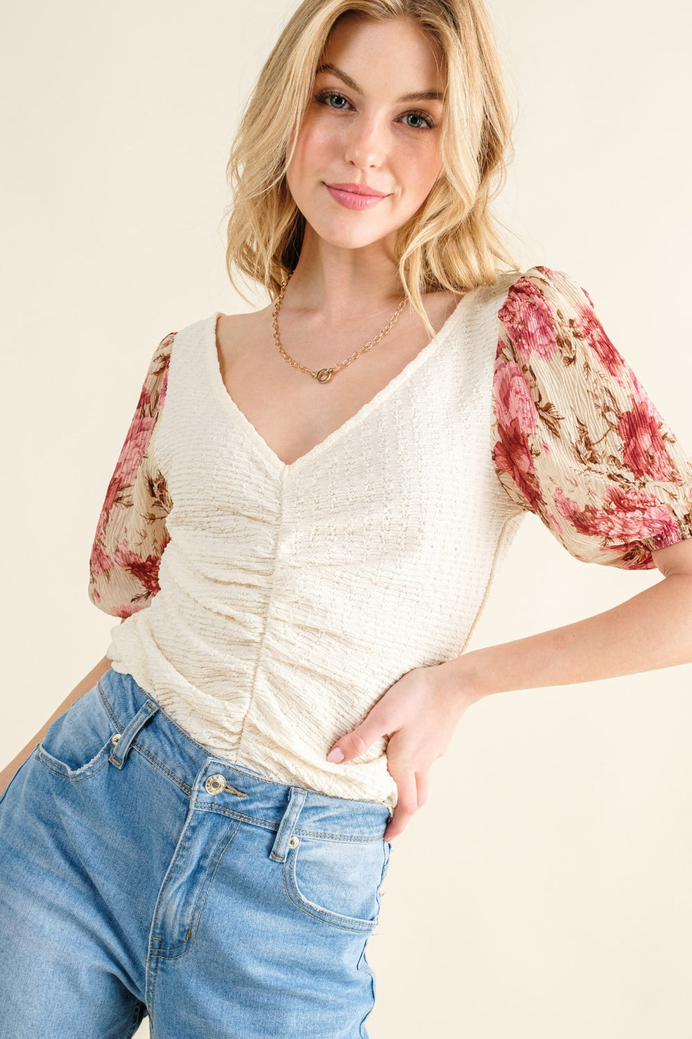 Floral Print Textured Sleeve Knit Top