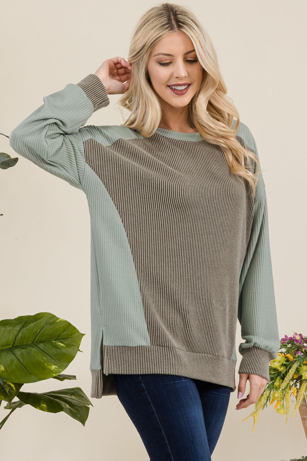 High-Low Contrast Round Neck Sweatshirt