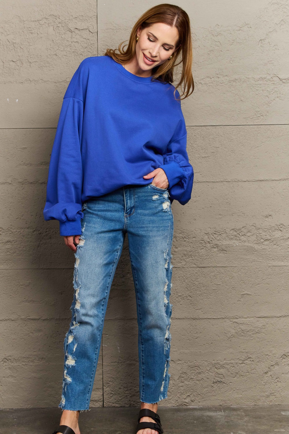 Round Neck Long Sleeve Sweatshirt