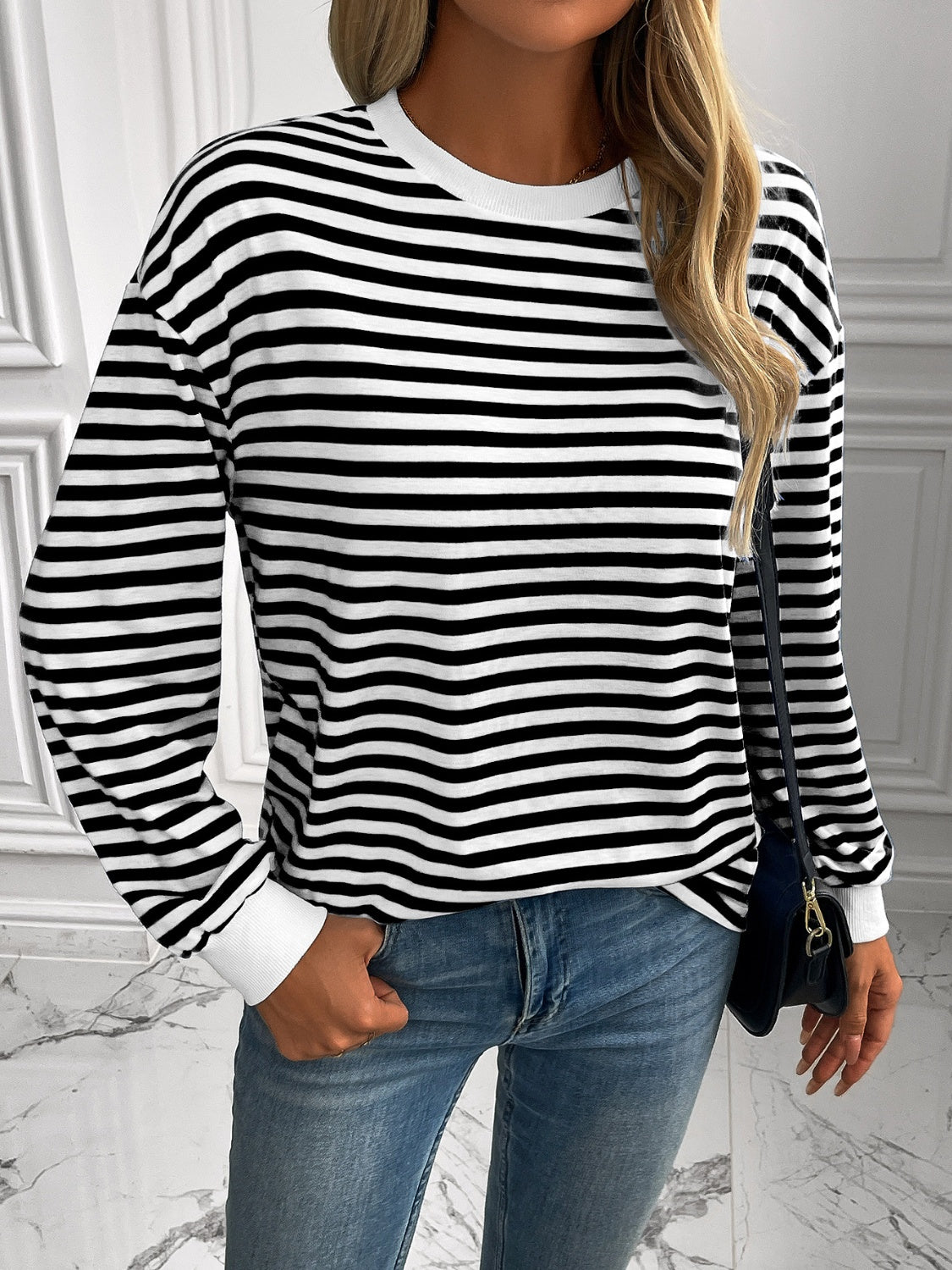 Striped Round Neck Long Sleeve Sweatshirt