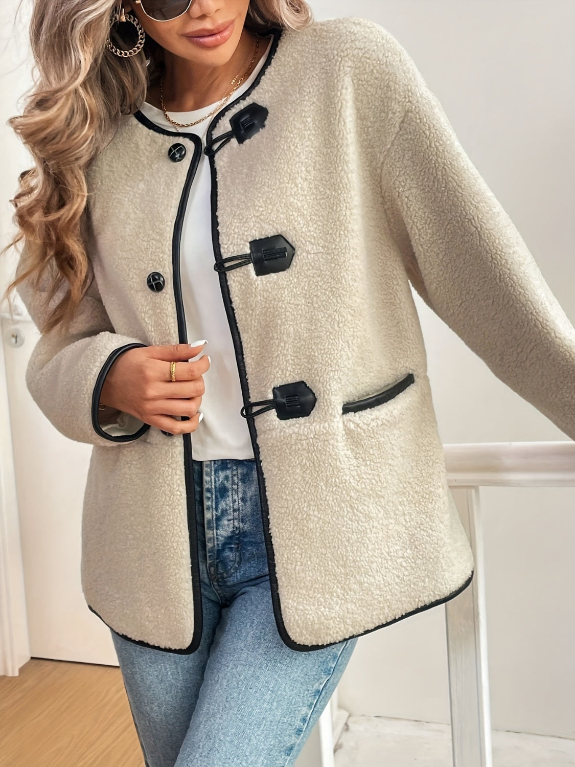 Contrast Trim Drop Shoulder Plush Coat