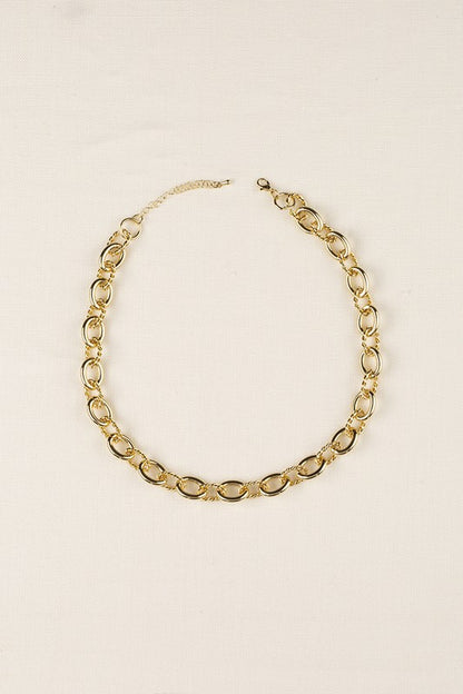 Bold chain necklace - gold