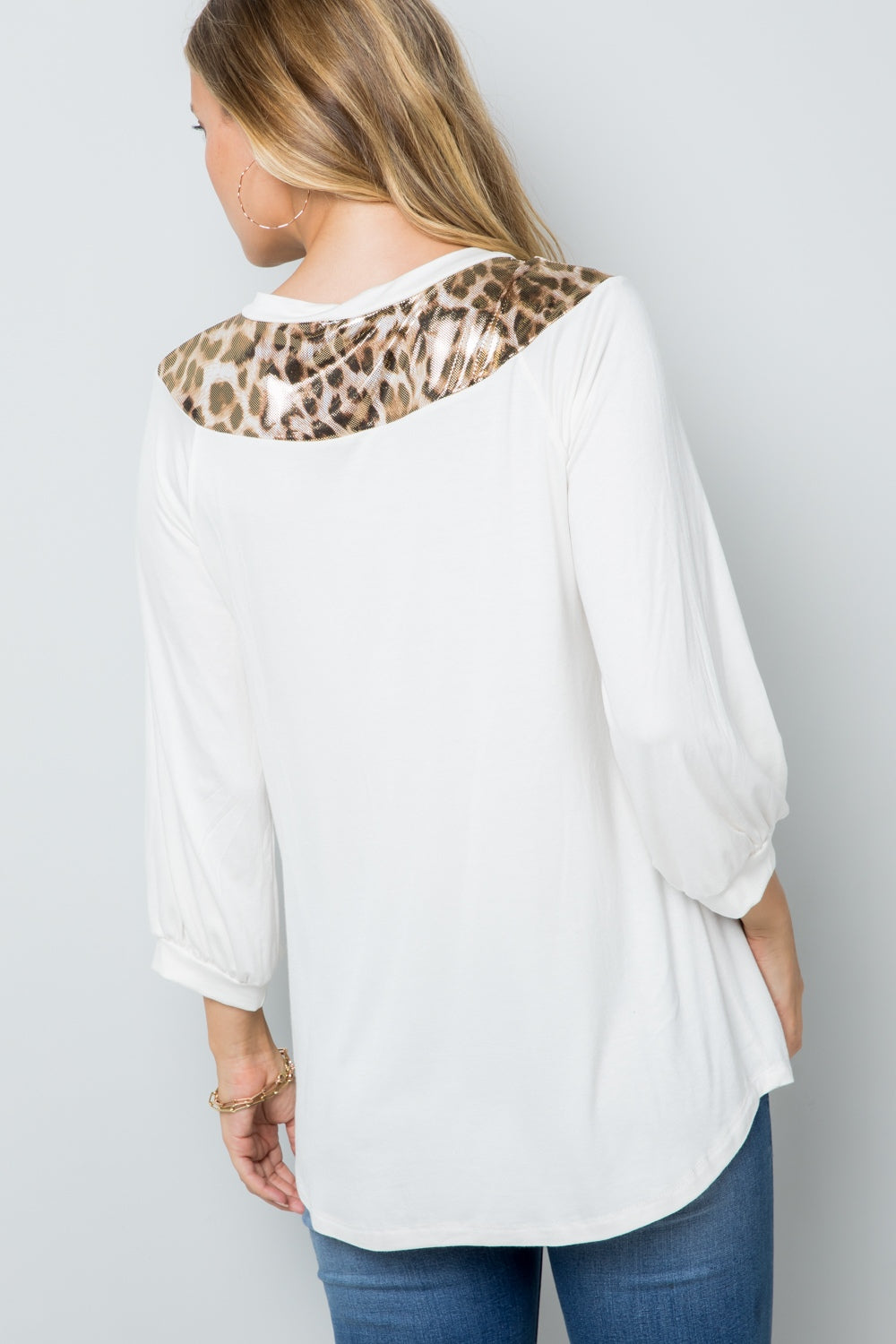 Leopard Contrast Balloon Sleeve Top