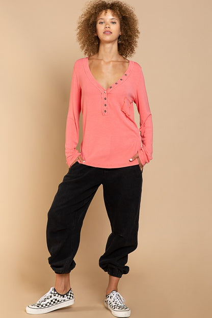 Pol  PLUS V Neck long sleeve  top