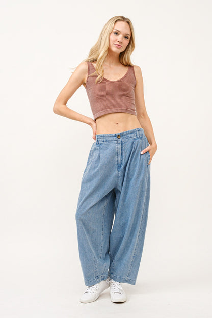 Elastic Back Pleated Baggy Jeans