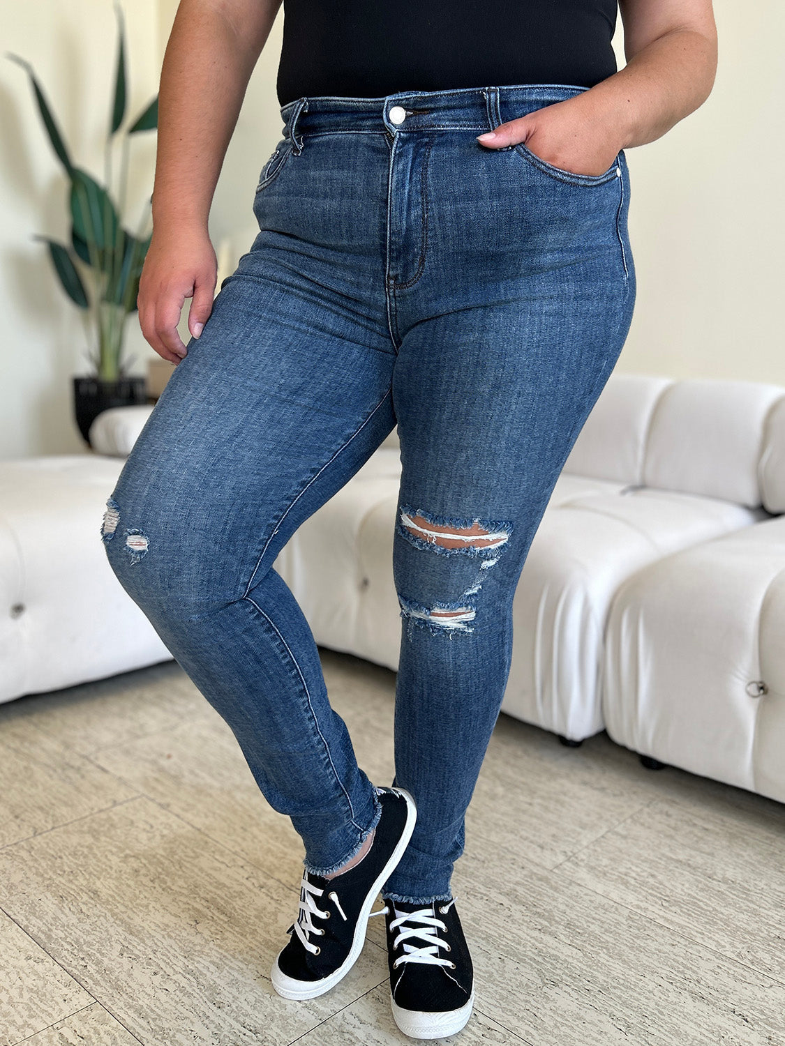 Judy Blue High Waist Distressed Skinny Jeans