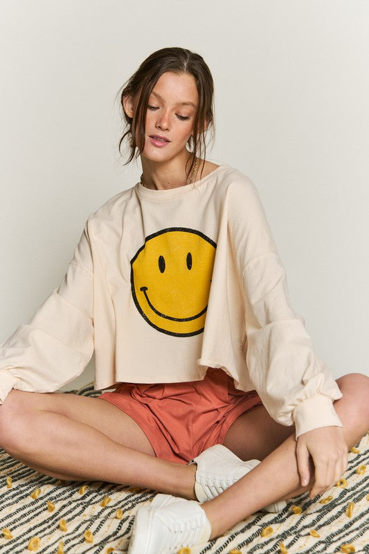 SMILEY FACE LONG SLEEVE CROP TOP PLUS