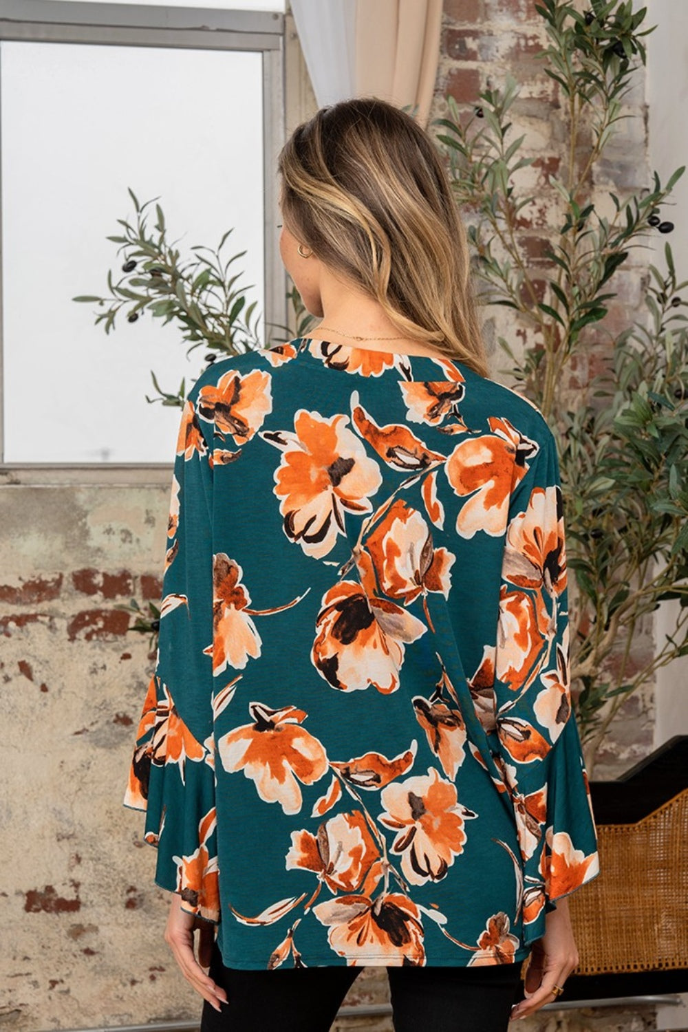 Wrinkle Free Floral Flounce Sleeve Top