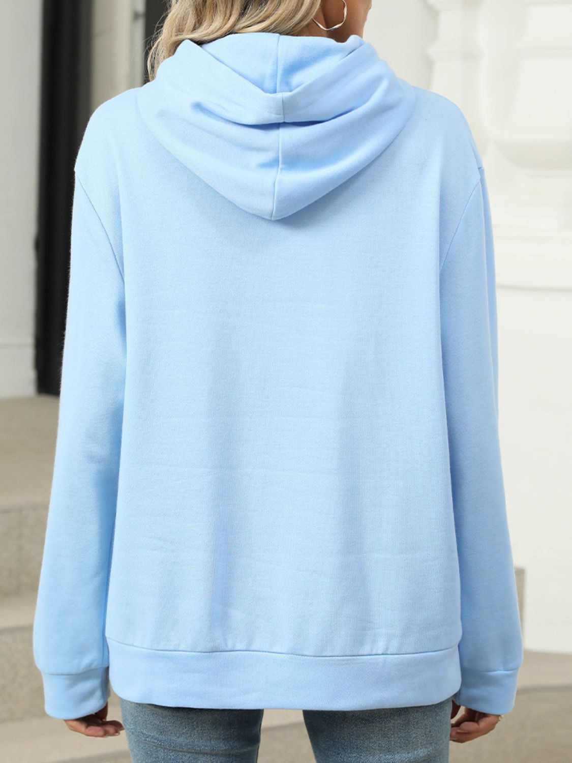 Pocketed Long Sleeve Hoodie