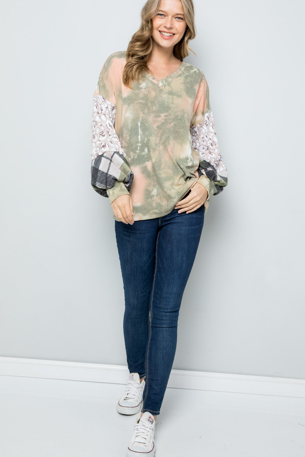 Tie-Dye V-Neck Printed Sleeve Blouse