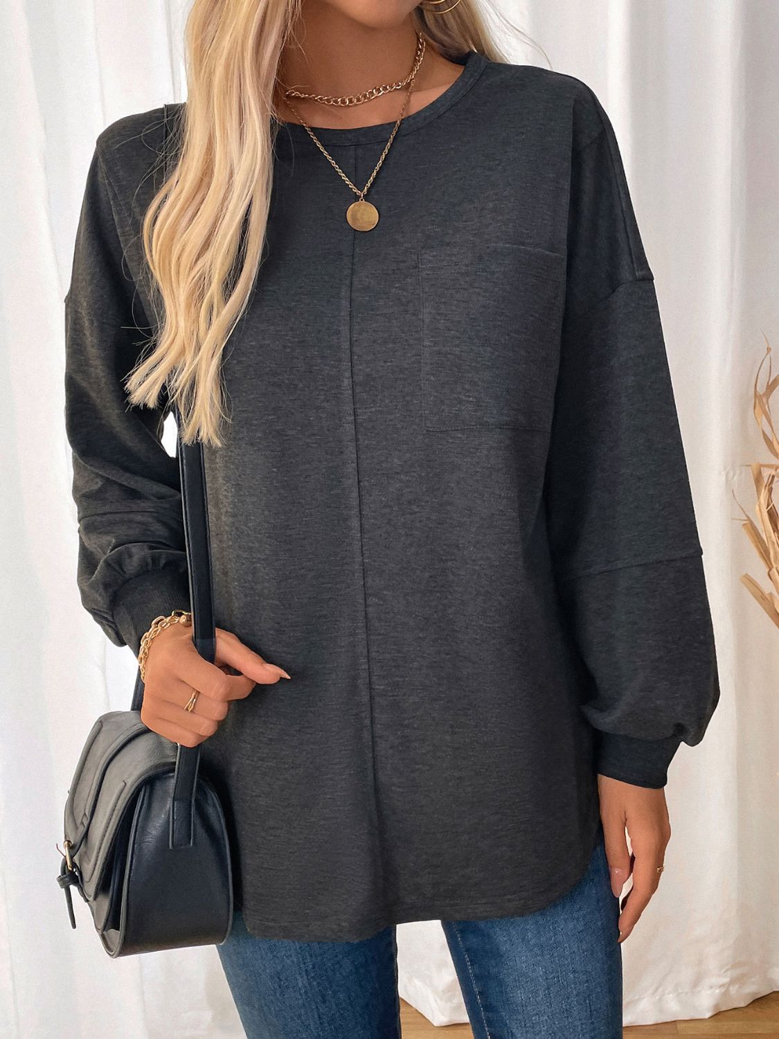 Pocketed Round Neck Long Sleeve Sweatshirt