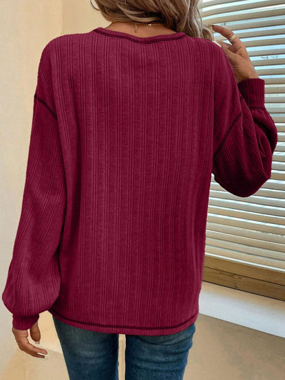 Contrast Stitching Round Neck Long Sleeve T-Shirt