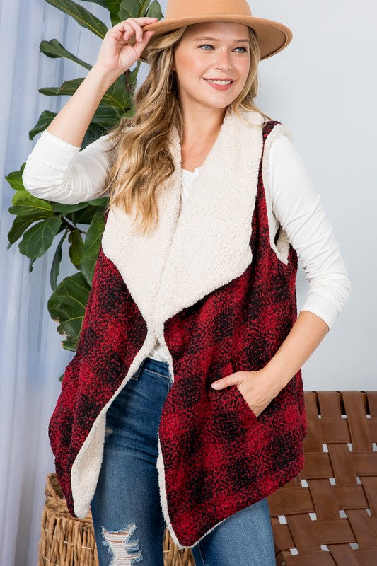 WARM CHECKER PLAID VEST