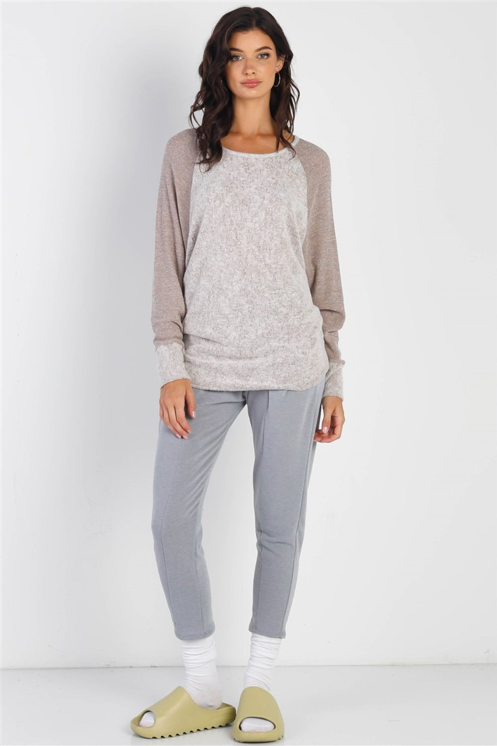 Round Neck Long Sleeve Contrast Top