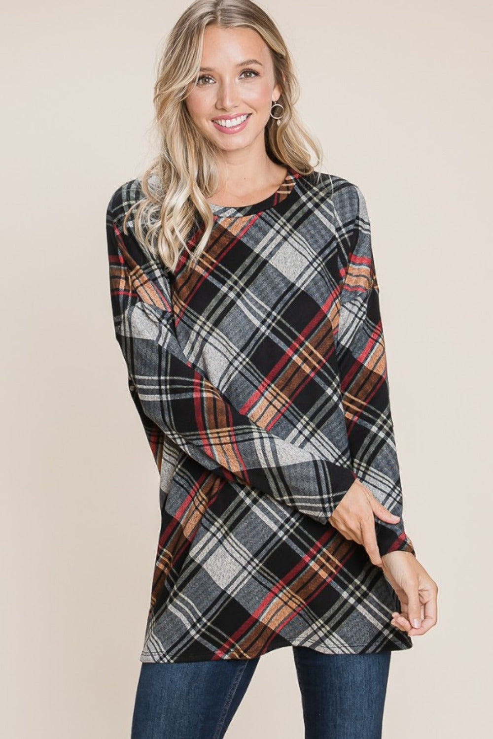 Plaid Round Neck Long Sleeve Knit Top