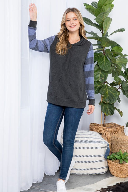 MIXED STRIPE SWEATSHIRT