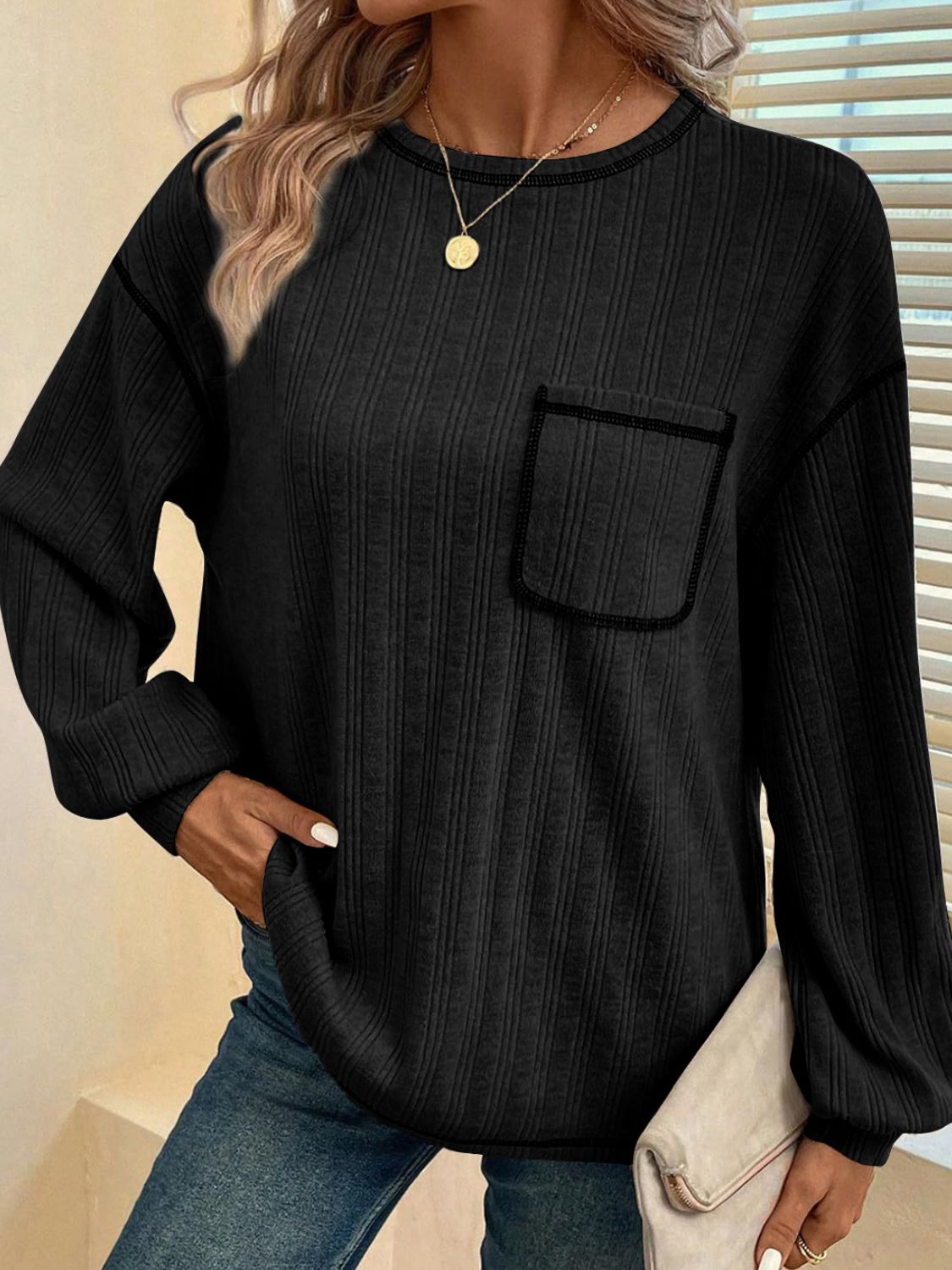 Contrast Stitching Round Neck Long Sleeve T-Shirt