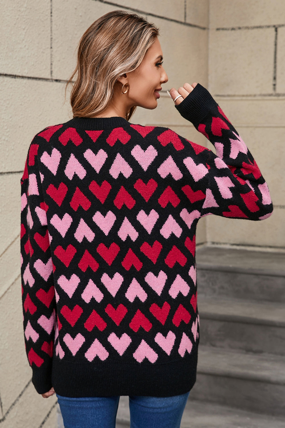 Contrast Heart Round Neck Sweater