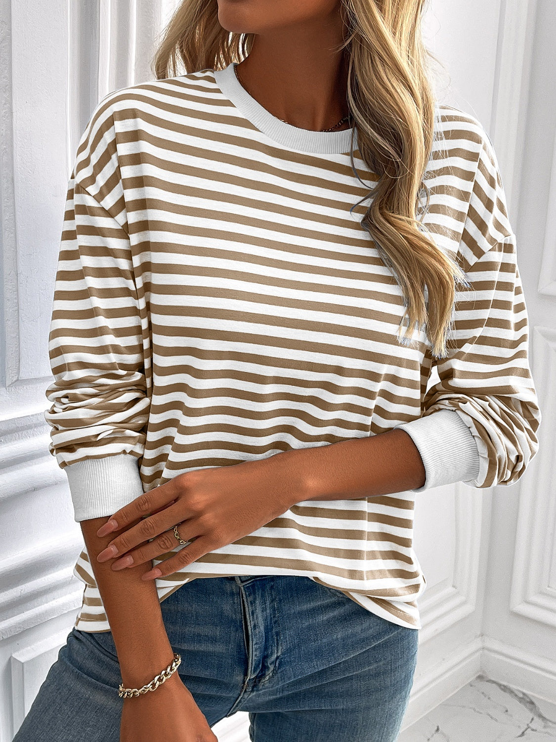 Striped Round Neck Long Sleeve Sweatshirt